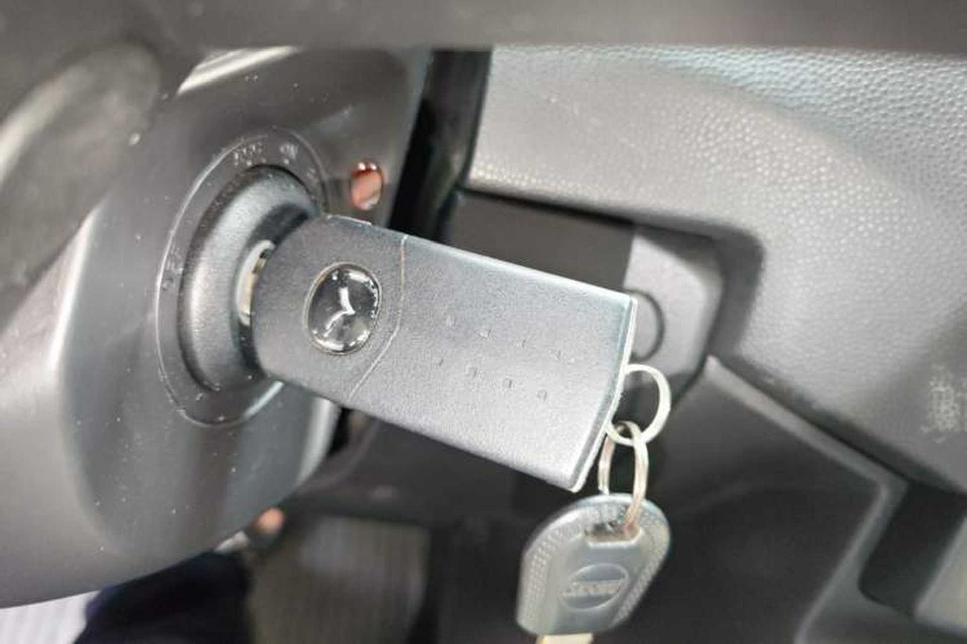 Used Mazda 5 2011 2.0L Automatic Luxury Edition Vehicle Key