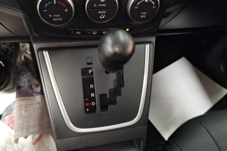 Used Mazda 5 2013 2.0L Automatic Comfort Edition Gear Lever