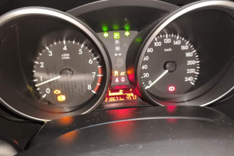 Used Mazda 5 2013 2.0L Automatic Comfort Edition Odometer Close Up