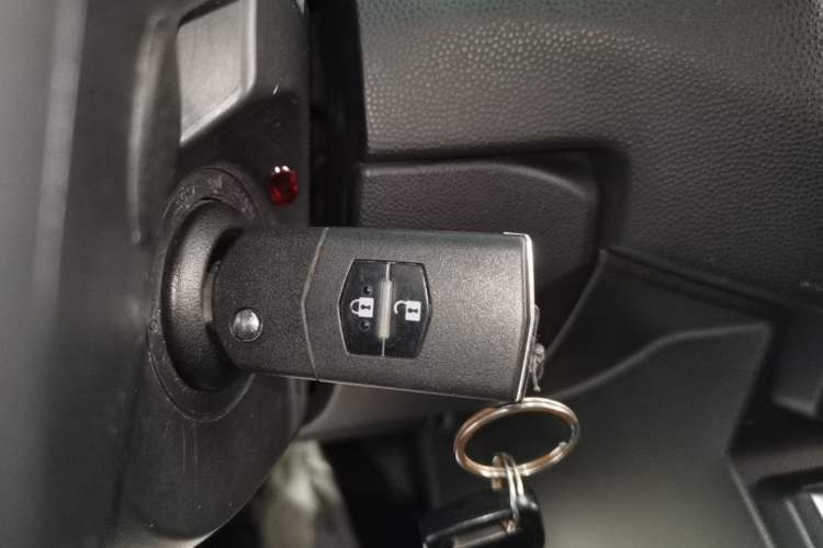 Used Mazda 5 2013 2.0L Automatic Comfort Edition Vehicle Key