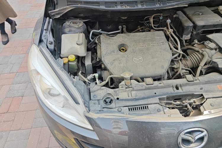 Used Mazda 5 2013 2.0L Automatic Comfort Edition Engine Bay Right