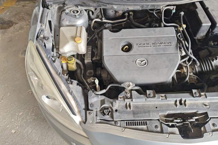 Used Mazda 5 2013 2.0L Automatic Comfort Edition Engine Bay Right