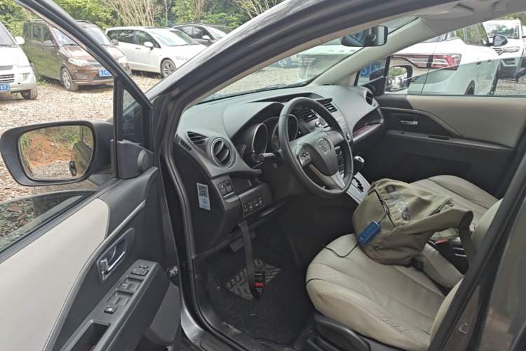 Used Mazda 5 2013 2.0L Automatic Luxury Edition Left Front Seat