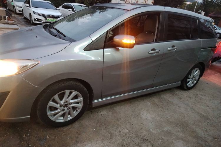 Used Mazda 5 2013 2.0L Automatic Luxury Edition Left Side