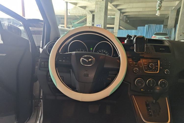 Used Mazda 5 2013 2.0L Automatic Comfort Edition Steering Wheel