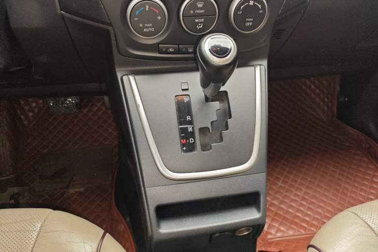 Used Mazda 5 2013 2.0L Automatic Luxury Edition Gear Lever