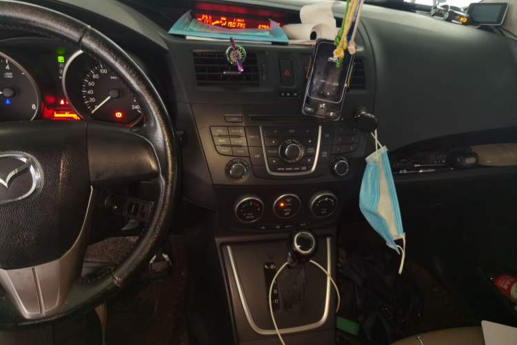 Used Mazda 5 2013 2.0L Automatic Luxury Edition Audio And AC Panel