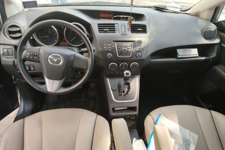 Used Mazda 5 2013 2.0L Automatic Luxury Edition Center Console