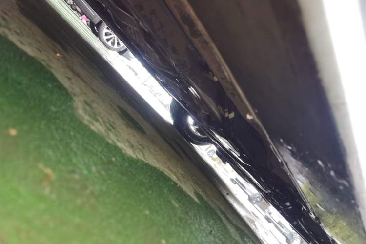 Used Mazda 5 2013 2.0L Automatic Luxury Edition Chassis Front Right