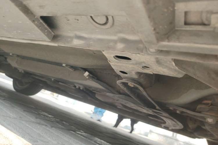 Used Mazda 5 2013 2.0L Automatic Luxury Edition Chassis Front Right