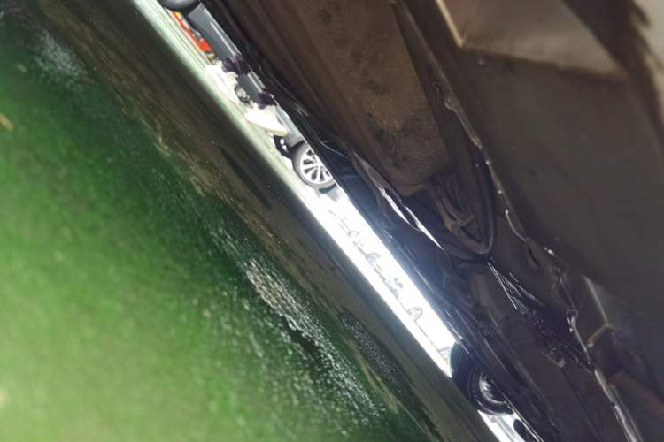 Used Mazda 5 2013 2.0L Automatic Luxury Edition Chassis Rear Right