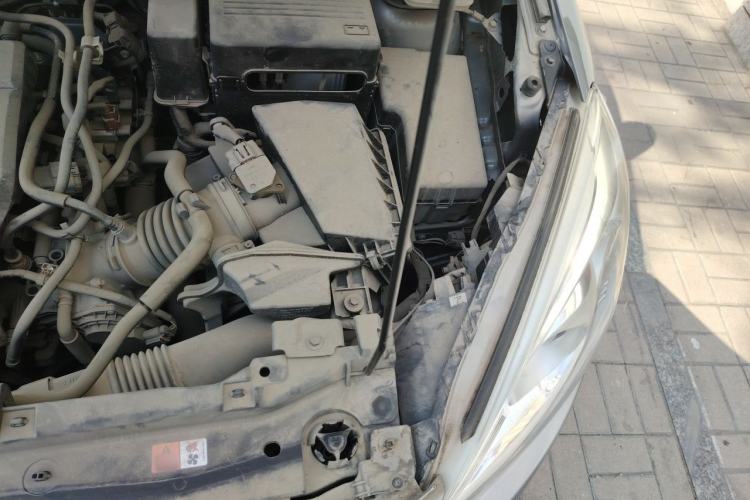 Used Mazda 5 2013 2.0L Automatic Luxury Edition Engine Bay Left