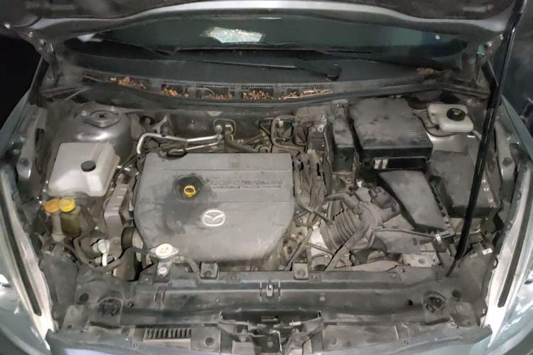Used Mazda 5 2013 2.0L Automatic Comfort Edition Engine Bay