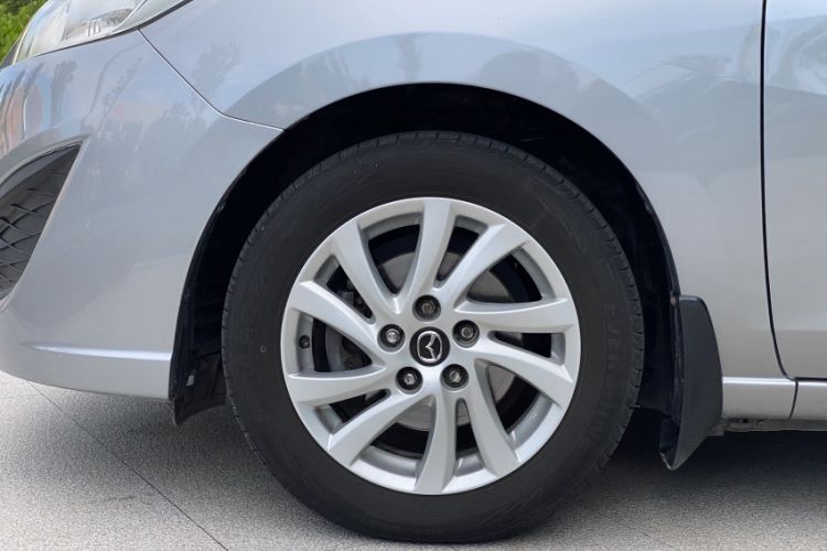 Used Mazda 5 2013 2.0L Manual Comfort Version Exterior 1