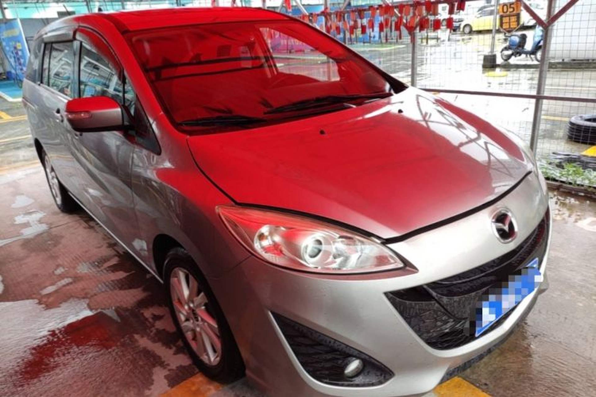 Used Mazda 5 2013 2.0L Automatic Comfort Edition Front Right 45 Deg