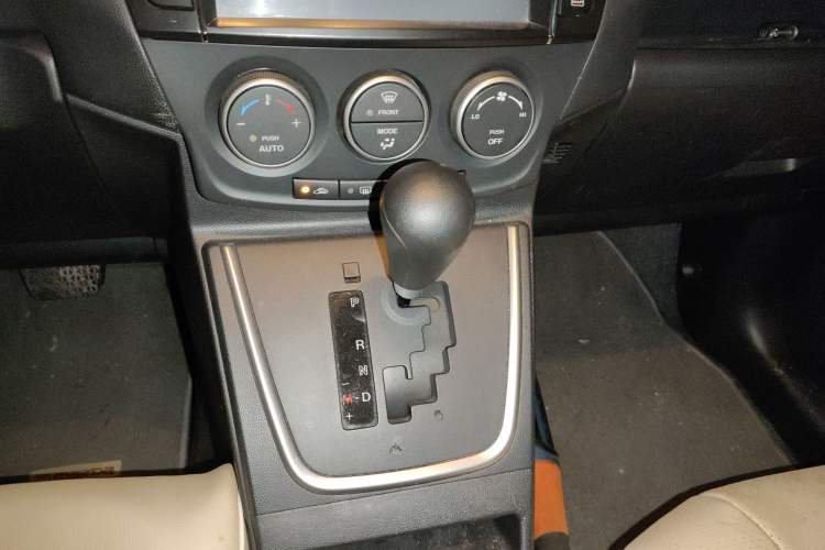 Used Mazda 5 2013 2.0L Automatic Comfort Edition Gear Lever