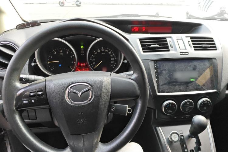 Used Mazda 5 2013 2.0L Automatic Comfort Edition Interior 2