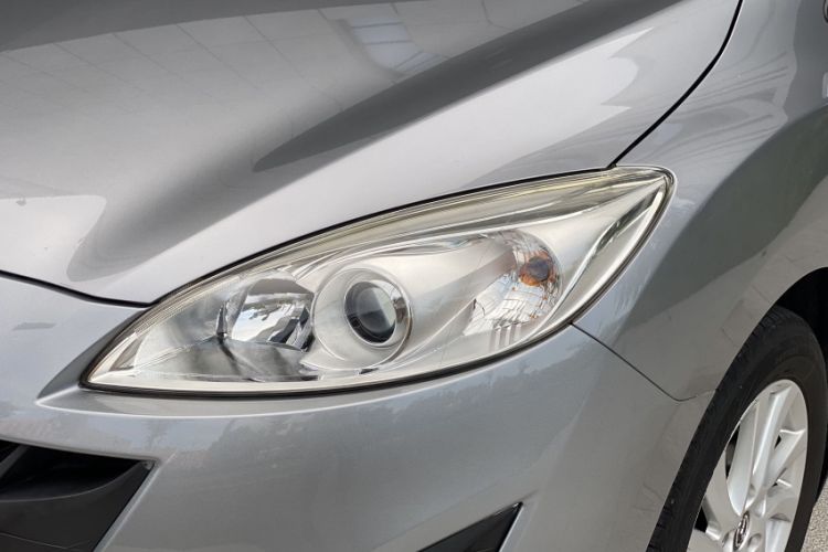 Used Mazda 5 2013 2.0L Manual Comfort Version Left Front Headlight