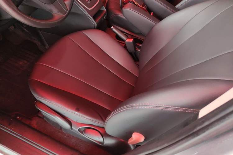 Used Mazda 5 2013 2.0L Automatic Comfort Edition Left Front Seat