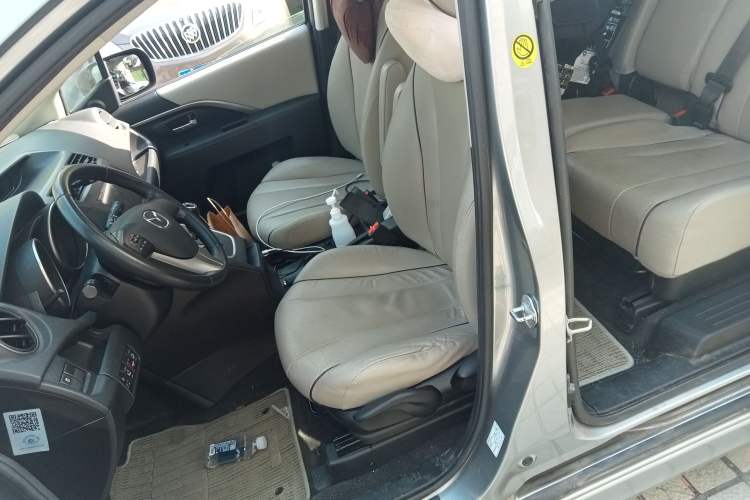 Used Mazda 5 2013 2.0L Automatic Luxury Edition Left Front Seat