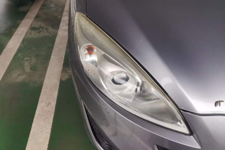 Used Mazda 5 2013 2.0L Automatic Luxury Edition Right Front Headlight