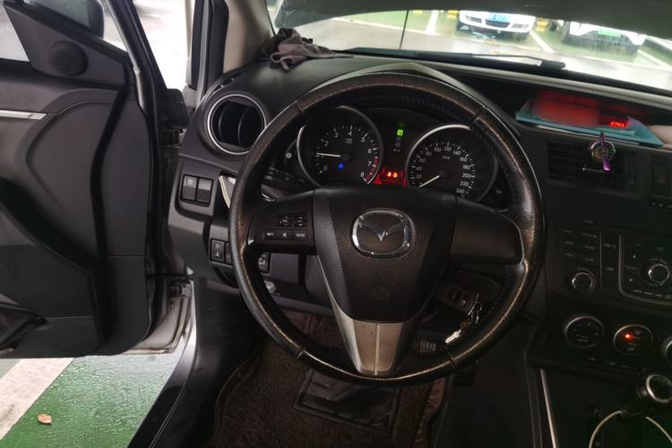 Used Mazda 5 2013 2.0L Automatic Luxury Edition Steering Wheel