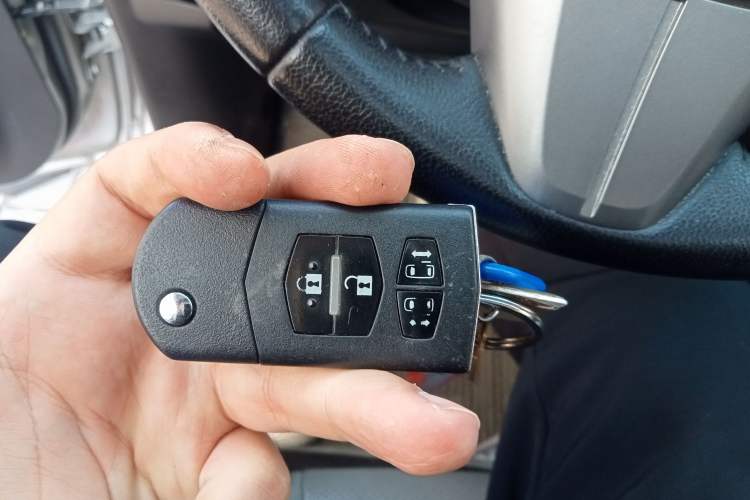 Used Mazda 5 2013 2.0L Automatic Luxury Edition Vehicle Key
