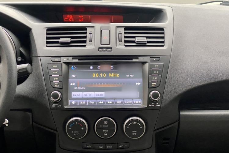 Used Mazda 5 2013 2.0L Manual Comfort Version Audio And AC Panel
