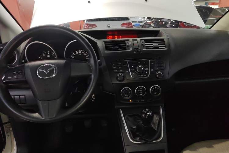 Used Mazda 5 2013 2.0L Manual Comfort Version Audio And AC Panel