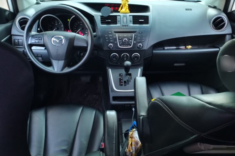 Used Mazda 5 2013 2.0L Automatic Comfort Edition Center Console