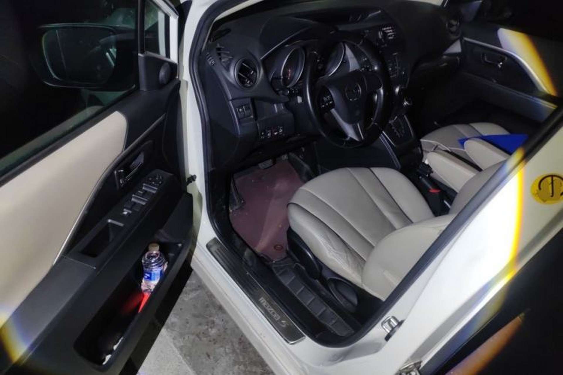 Used Mazda 5 2013 2.0L Automatic Luxury Edition Driver Seat