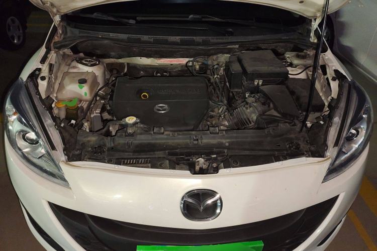 Used Mazda 5 2013 2.0L Automatic Comfort Edition Engine Bay