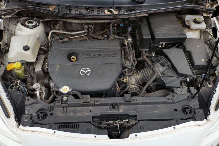 Used Mazda 5 2013 2.0L Automatic Comfort Edition Engine Bay