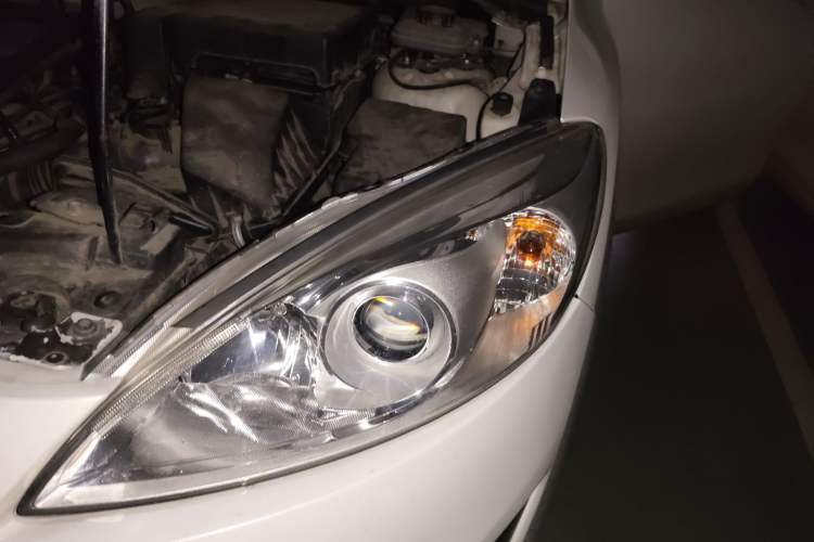 Used Mazda 5 2013 2.0L Automatic Luxury Edition Engine Bay Left