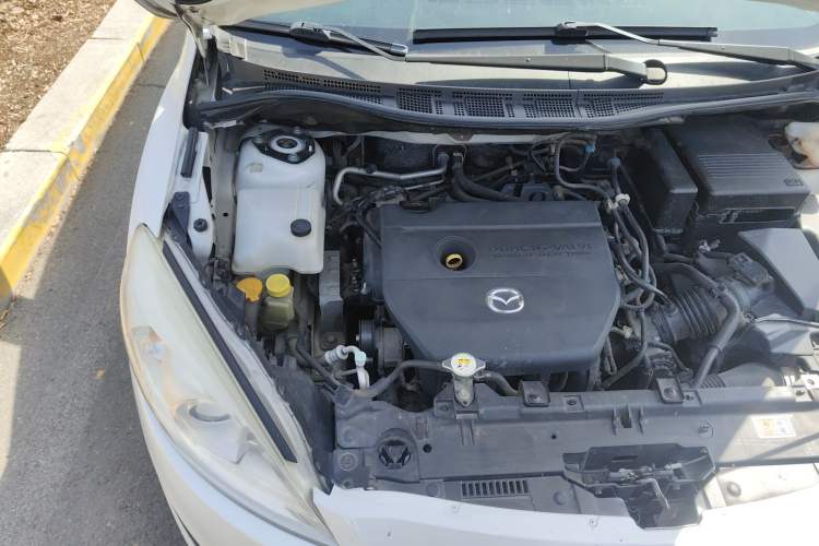 Used Mazda 5 2013 2.0L Automatic Luxury Edition Engine Bay Right