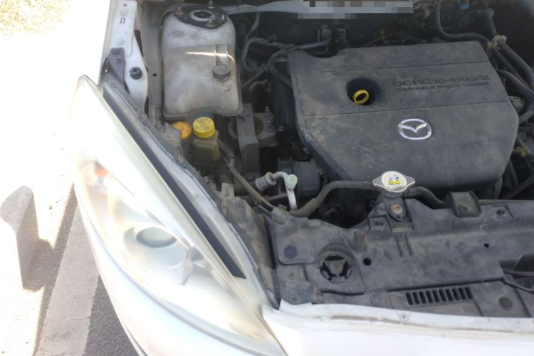 Used Mazda 5 2013 2.0L Automatic Comfort Edition Engine Bay Right