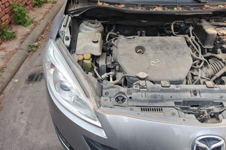 Used Mazda 5 2013 2.0L Automatic Comfort Edition Engine Bay Right