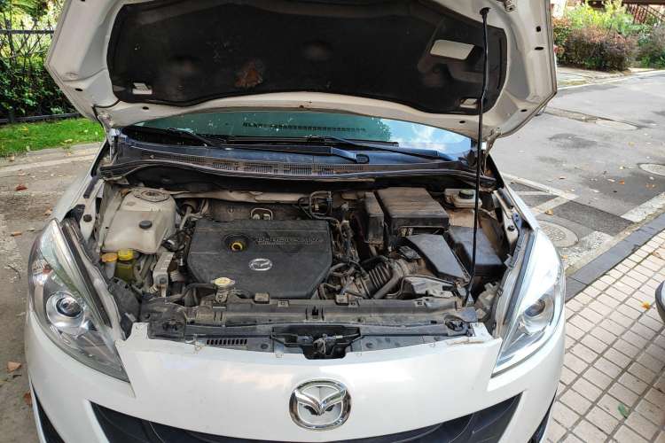 Used Mazda 5 2013 2.0L Automatic Luxury Edition Engine Bay