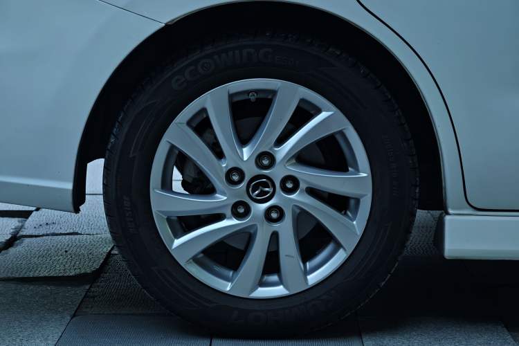 Used Mazda 5 2013 2.0L Automatic Luxury Edition Exterior 6