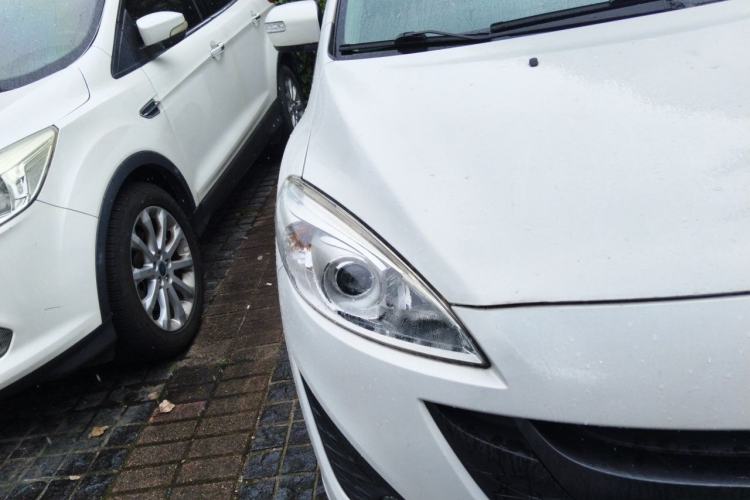 Used Mazda 5 2013 2.0L Automatic Luxury Edition Exterior 6