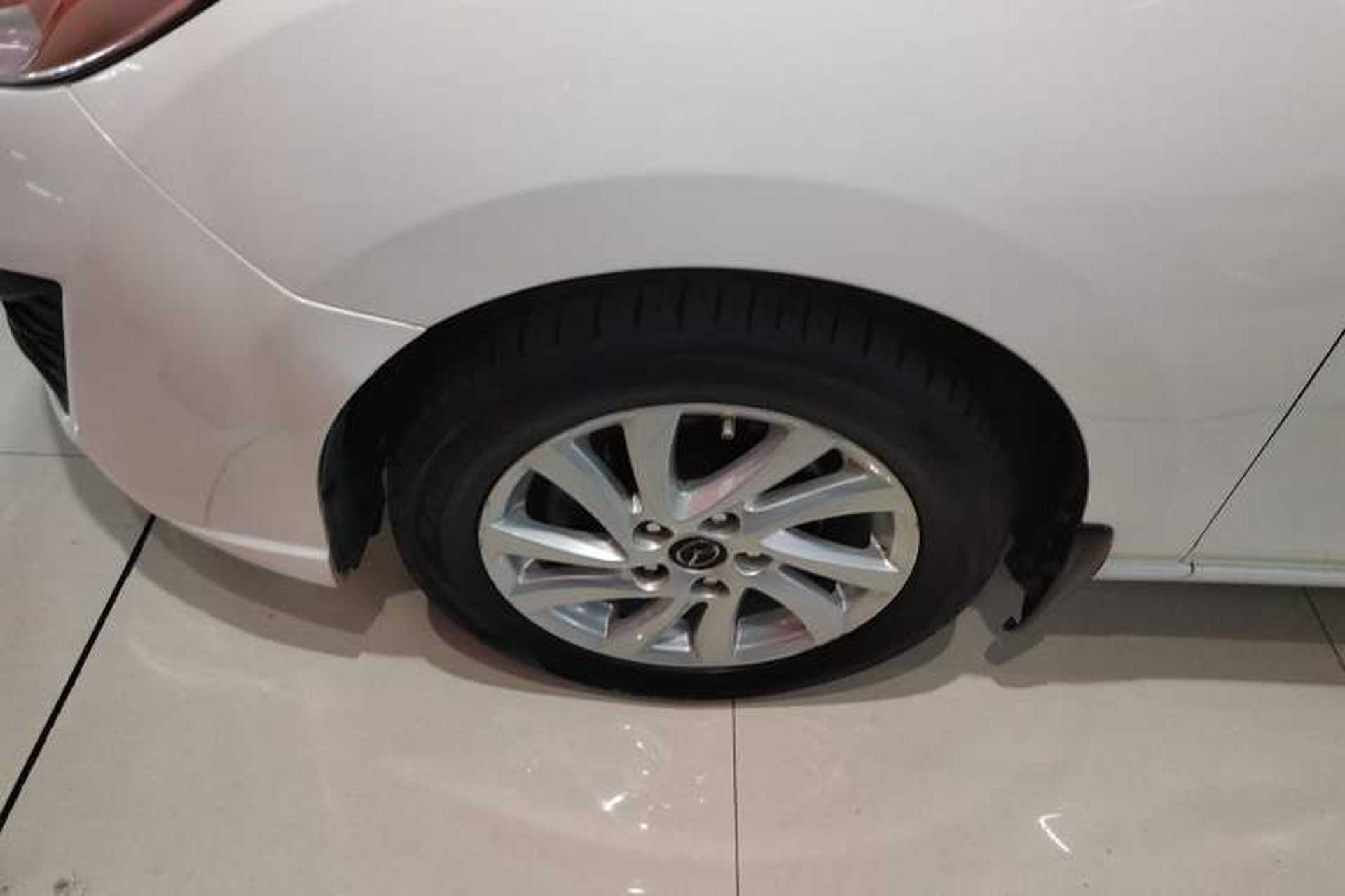 Used Mazda 5 2013 2.0L Manual Comfort Version Exterior 7