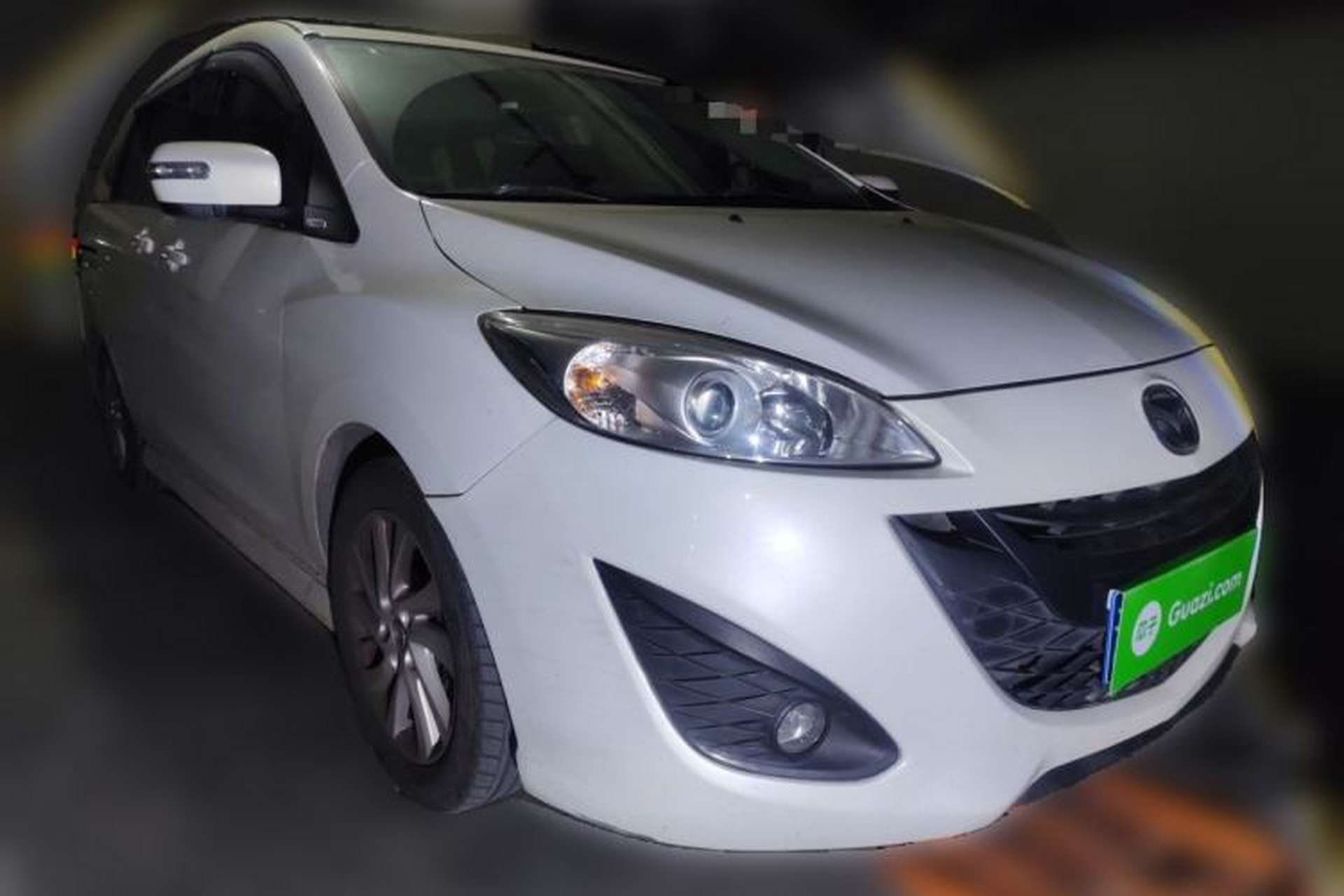 Used Mazda 5 2013 2.0L Automatic Luxury Edition Front Right 45 Deg
