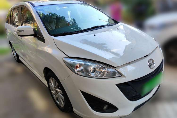 Used Mazda 5 2013 2.0L Automatic Luxury Edition Front Right 45 Deg