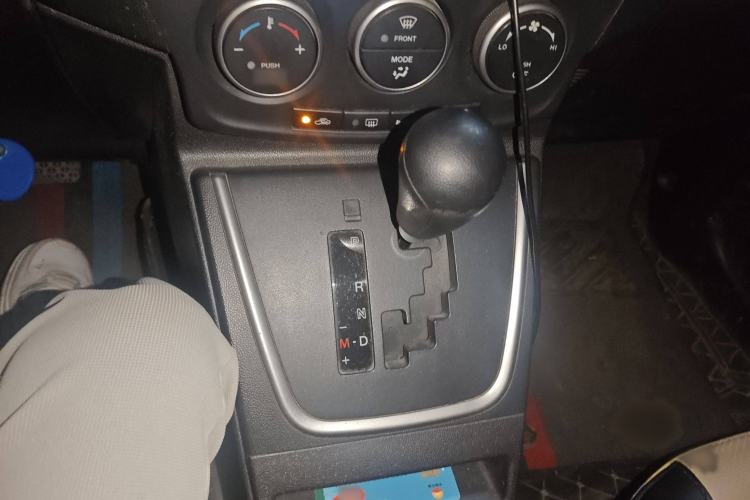 Used Mazda 5 2013 2.0L Automatic Comfort Edition Gear Lever