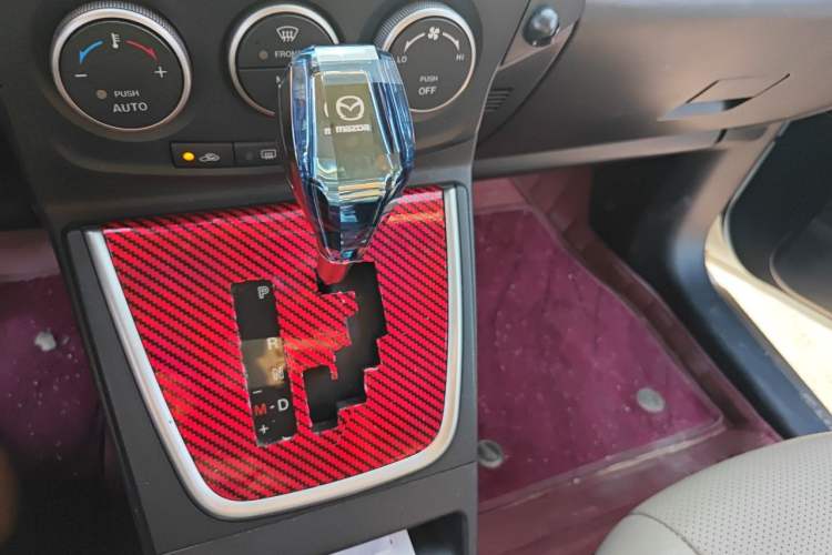 Used Mazda 5 2013 2.0L Automatic Luxury Edition Gear Lever