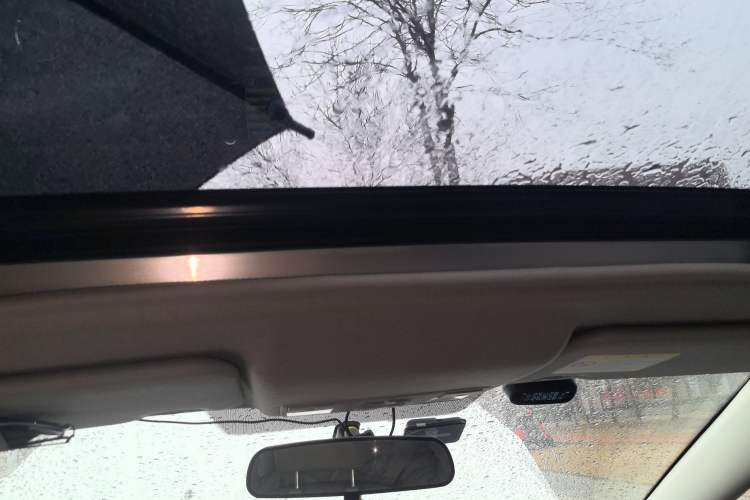 Used Mazda 5 2013 2.0L Automatic Luxury Edition Headliner