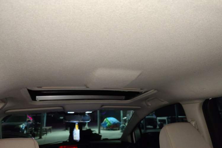 Used Mazda 5 2013 2.0L Automatic Comfort Edition Headliner