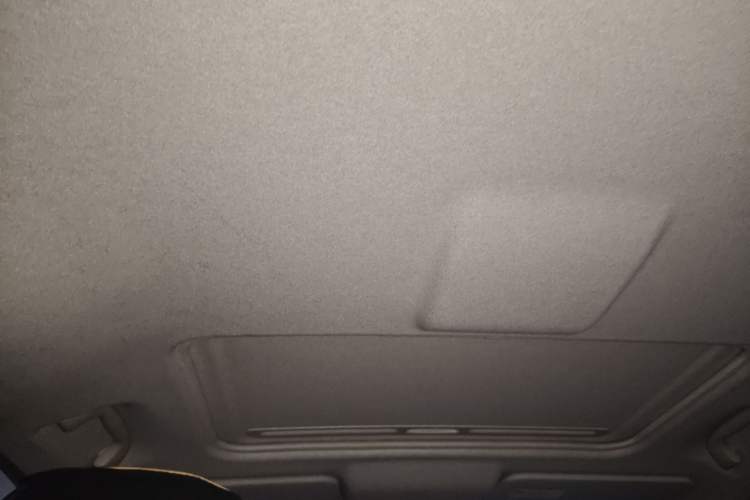 Used Mazda 5 2013 2.0L Automatic Comfort Edition Headliner