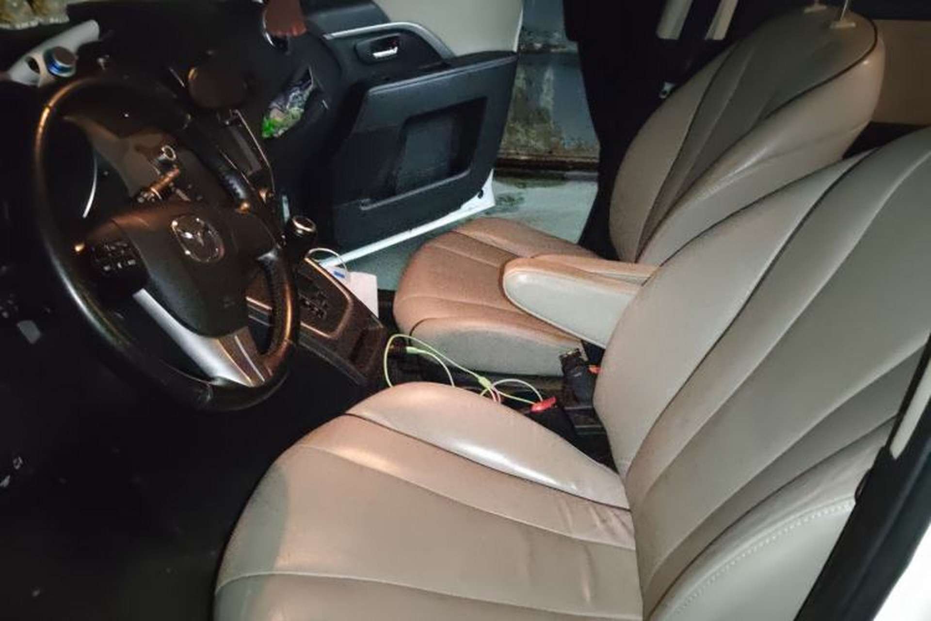 Used Mazda 5 2013 2.0L Automatic Luxury Edition Left Front Seat