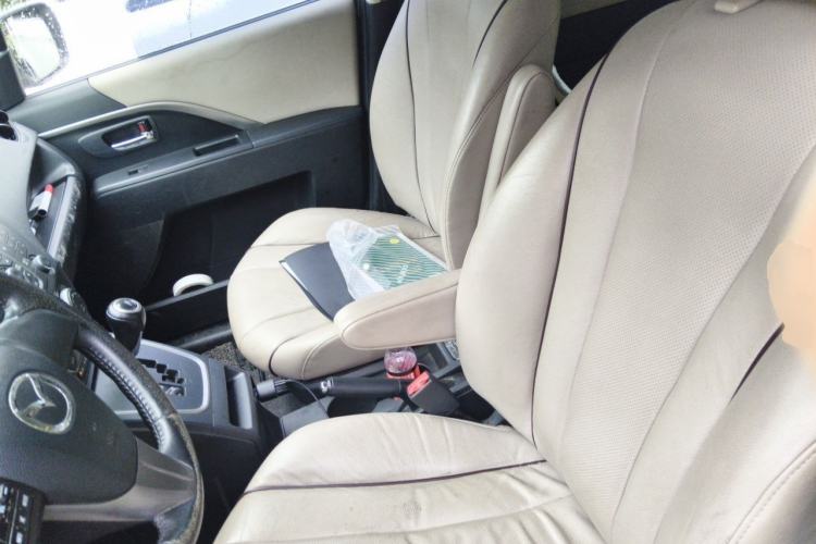 Used Mazda 5 2013 2.0L Automatic Luxury Edition Left Front Seat